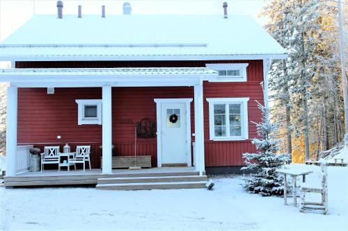 Huvilaranta Villas - Accommodation - Isojärvi