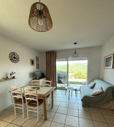 Appartement T2 Vallée du Tarn (Appartement T2 Vallee du Tarn) in Trebas