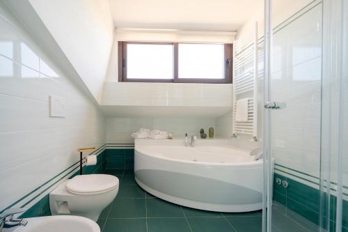SIGIS HOTEL - Fiumicino 4