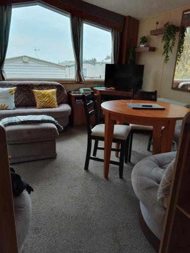 Iekārtas, Stay 6 - Pool - Parking - BeachSide - Pet Friendly in Trimingham