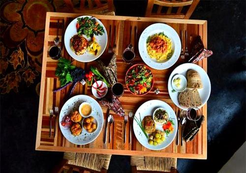 Restoran, IntiRumi Inn in Caraz