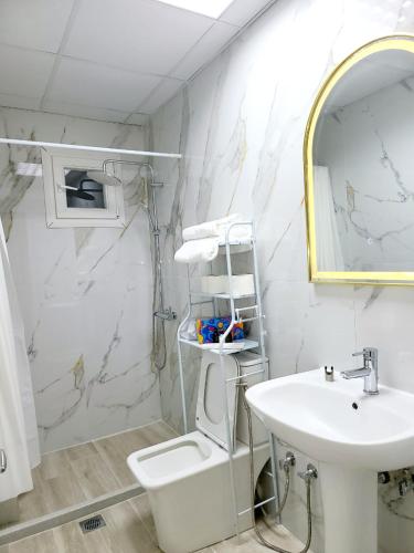 Furnished Apartment in Athens - image 10