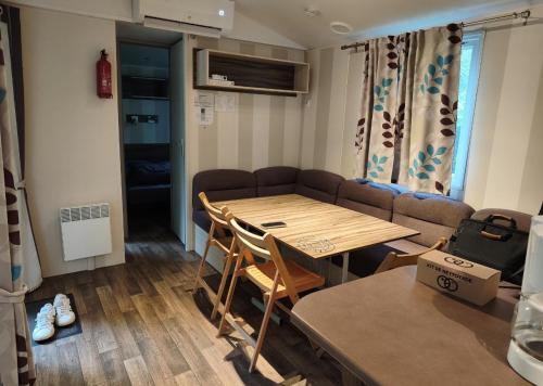 Mobil-home 426 L'écrin des sources (Mobil-home 426 L'ecrin des sources) in Fraisse-sur-Agout