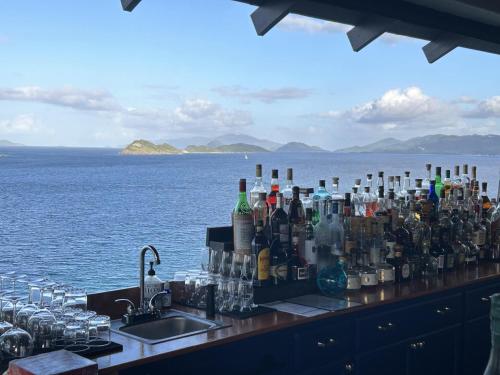 B22 condo in Smith Bay