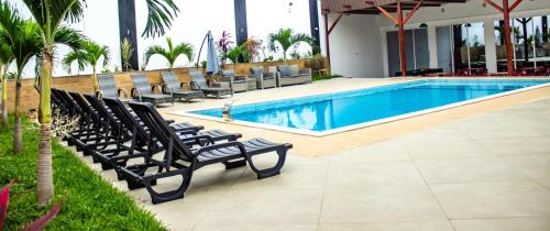 Bazén, Hotel Santos Silva in Avenida Agua Grande