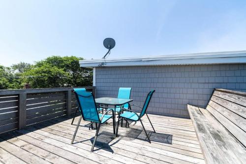 The Surfcomber Unit 2 in Ocean Bay Park (NY)