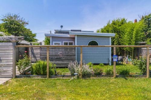 The Surfcomber Unit 2 in Ocean Bay Park (NY)