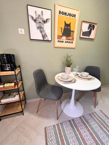 Artic Home Apartman-nearby city center! in Szigeti Kulvaros