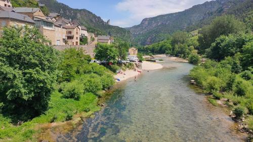 pludmale, Gîte au cœur des Gorges du Tarn (Gite au cœur des Gorges du Tarn) in Les Vignes (Languedoc-Roussillon)