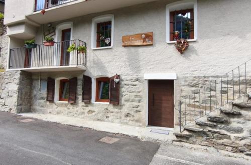 Pohled zvenku, Pombo de sutta - Studio apartment in Pontboset