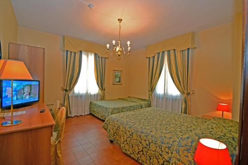 Hotel Residence - image 4
