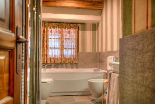 Locanda la Brenva - Hotel & Restaurant