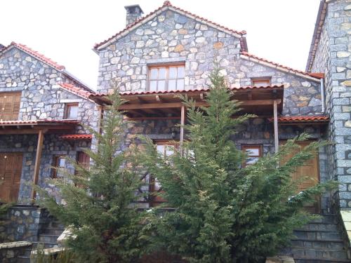 Vitina Stone House - Vytina