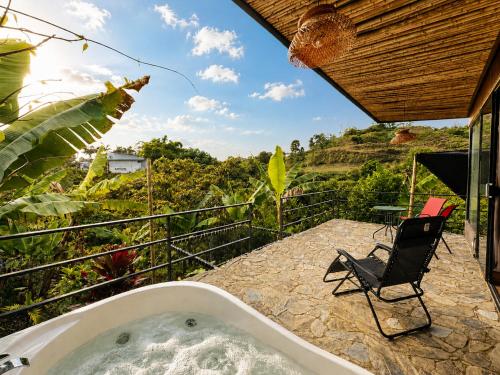 Reve Glamping