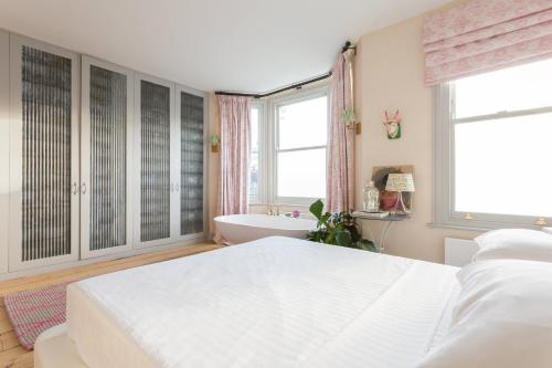 Barlby Road III - image 5
