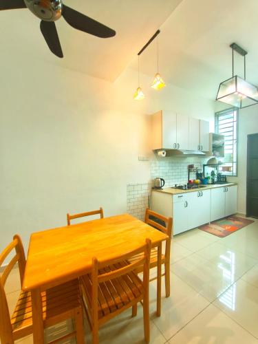 Tuah Homestay Fully Aircond Wifi Netflix M0slim Only in Alor Setar