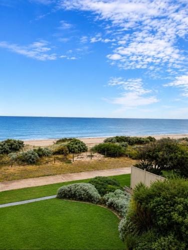 Semaphore Beachfront - Adelaide