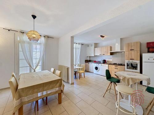 Charmant appartement bien situÃ© - pers. - FR-1-451-230
