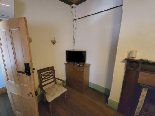 Facilities, Downie - Historic Accommodation with En-suite and Mod Cons in Hoddys Well