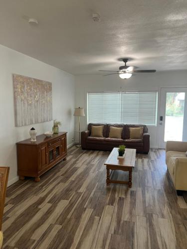 West Mitchell, Phoenix (foto 7)