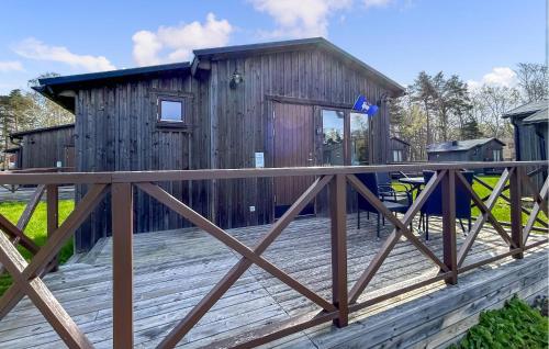 . 1 Bedroom Amazing Home In Burgsvik
