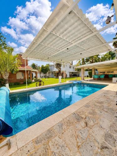 Peldbaseins, Quinta for Events and Stays in Vista Contenta in Ixtlahuacán De Los Membrillos