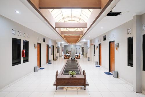 ทัศนียภาพภายนอกโรงแรม, RedDoorz Syariah near Assalaam - UMS near ศูนย์การค้าเบเตง