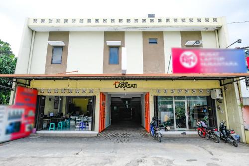 ทางเข้า, RedDoorz Syariah near Assalaam - UMS near ศูนย์การค้าเบเตง