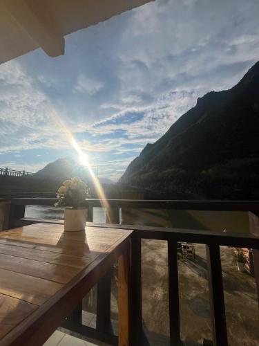 Views Backpackers Hostel in 琅多