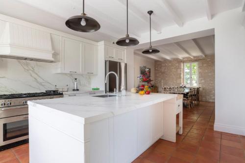 Iekārtas, Manoir Du Jasmin in Saint-Aubin-de-Cadelech