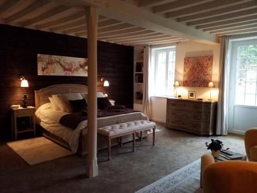 Chambres d'hotes - Le Clos Des Sorcières (Chambres d'hotes - Le Clos Des Sorcieres) in Bannay