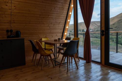 Focus Point Drakhtik - Green Cabin in Chambarak