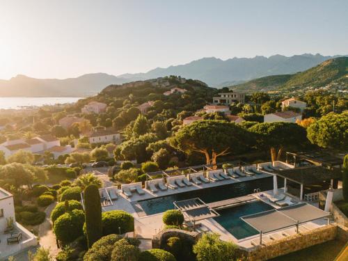 . La Villa Calvi