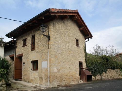 El horno Albergue Manzanos gîte à louer Igay