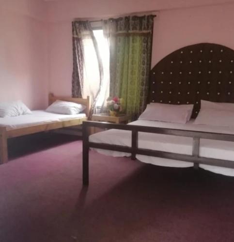 Dream world hotel and restaurant – khách sạn tại Naran