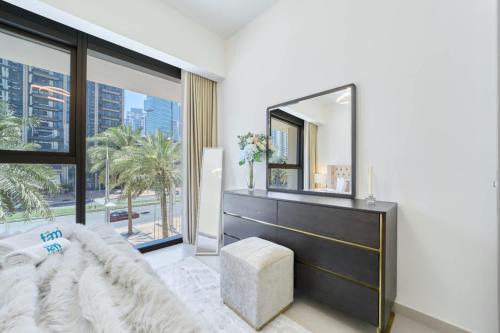 Stylish 1BR in Downtown Dubai Near Burj Khalifa - main image