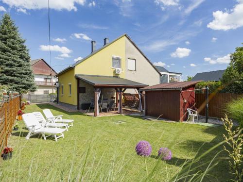 Holiday Home Hibiscus by Interhome – khách sạn tại Balatonkeresztur