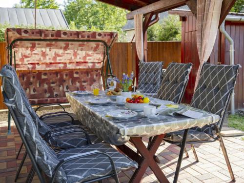 Erkély/terasz, Holiday Home Hibiscus by Interhome in Balatonkeresztúr