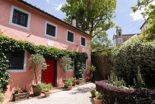 Villa Roocello, charming restored olive mill, with pool