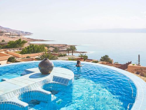 숙소 외관, 모벤픽 리조트 앤 스파 데드씨 (Movenpick Resort & Spa Dead Sea) in 데드씨 / 사해