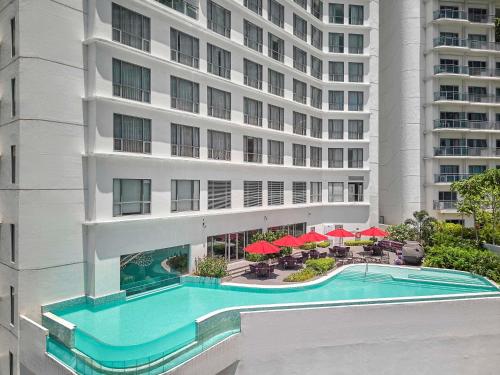 View, Novotel Suites Manila At Acqua in Mandaluyong