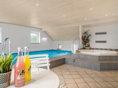 مسبح, Holiday Home Tuula - 1-1km from the sea by Interhome in Vejers Strand