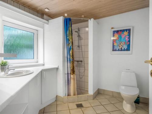 حمام, Holiday Home Tuula - 1-1km from the sea by Interhome in Vejers Strand
