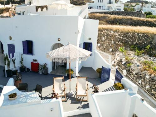 Villa Solasta #2 with jacuzzi in Santorini 4