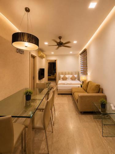 Near Pavilion Bukit Bintang Fairlane Residence Kuala Lumpur By Sunflower Suites - image 13