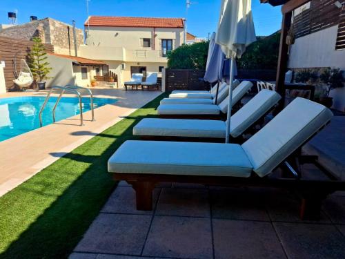 Exterior view, Villa Thalasena in Episkopi