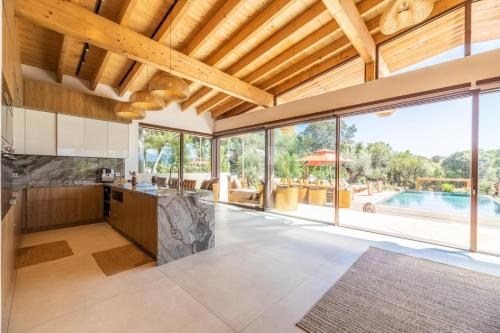 virtuve, Casa di Lolivu Luxury confidential in Cala rossa in Cala Rossa