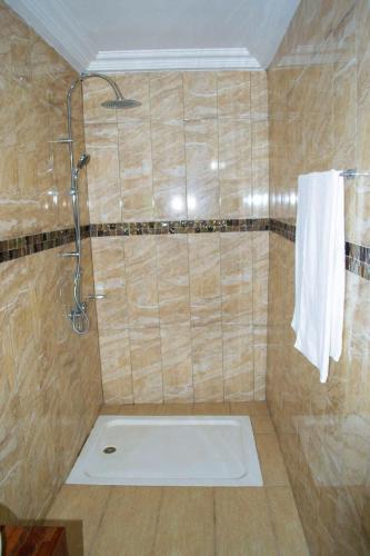 Hôtel LEWI 1 Bouaké (Hotel LEWI 1 Bouake) in บูอาเก้