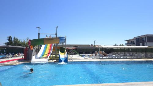 AQUA MARMARA LİFE Hotel (AQUA MARMARA LIFE Hotel) in Yeniçiftlik