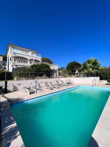 Appartement dans villa a St Aygulf